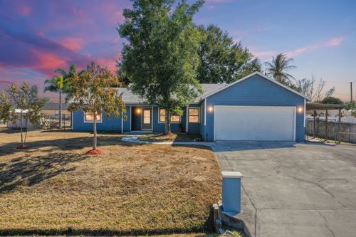 211 Sw North Wakefield Cir, Port St Lucie, FL, 34953-5912 | Card Image