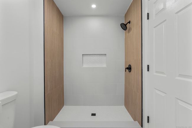 298 Summit St, House other with 3 bedrooms, 3 bathrooms and null parking in New Haven CT | Image 29