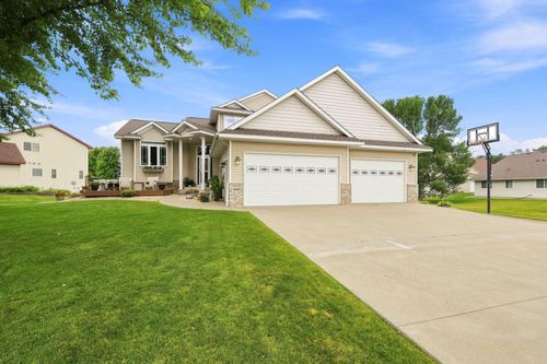 10444 Karston Cir, Albertville, MN, 55301-8761 | Card Image