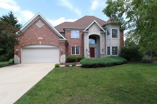 26025 Whispering Woods Cir, Plainfield, IL, 60585-2615 | Card Image