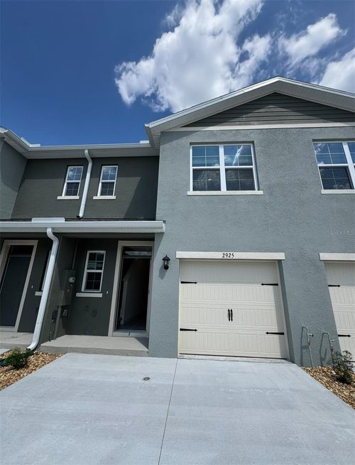 2925 Canary Ave, DAVENPORT, FL, 33837-8115 | Card Image