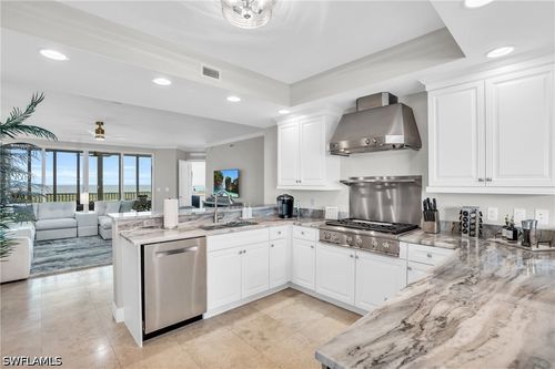 1404-265 Indies Way, NAPLES, FL, 34110-6534 | Card Image