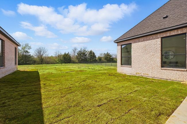 View of yard | Image 36