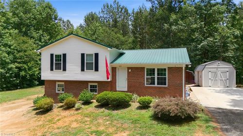313 Beckner Rd, Lexington, NC, 27292-6519 | Card Image