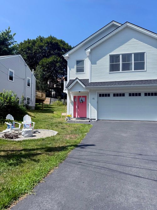 15 Curtis Street, South Portland, ME, 04106 | Card Image