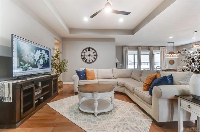 539 Bellasera Dr, House other with 3 bedrooms, 3 bathrooms and null parking in Sugarcreek Township OH | Image 13