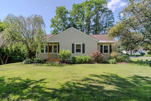 771 Bridge Rd, Northampton, MA, 01060-1528 | Card Image