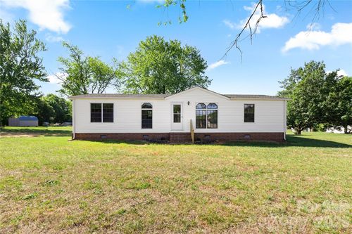 8511 Cloverfield Dr, Kannapolis, NC, 28081-8381 | Card Image