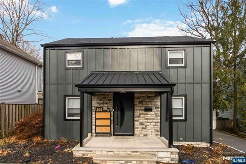 31 Sherman Ave, Hawthorne, NJ, 07506-1020 | Card Image