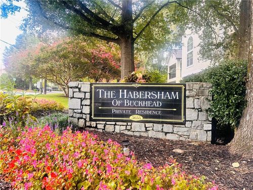 131-3655 Habersham Rd Ne, Atlanta, GA, 30305-1183 | Card Image