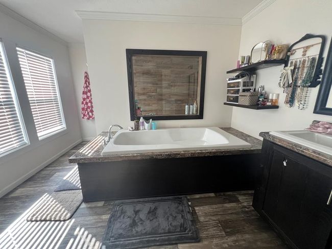 556 County Road 1835, House other with 4 bedrooms, 2 bathrooms and null parking in Crockett TX | Image 13