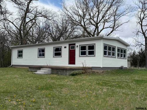 210 E 24th St, Crete, NE, 68333-1112 | Card Image