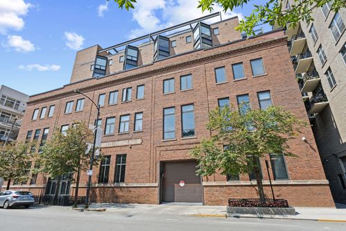 403-222 Racine Ave, Chicago, IL, 60607-2862 | Card Image