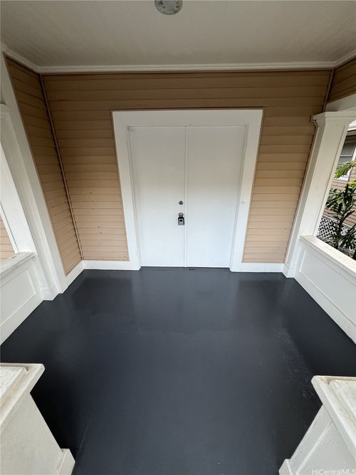 705 Prospect St, Honolulu, HI, 96813-1913 | Card Image