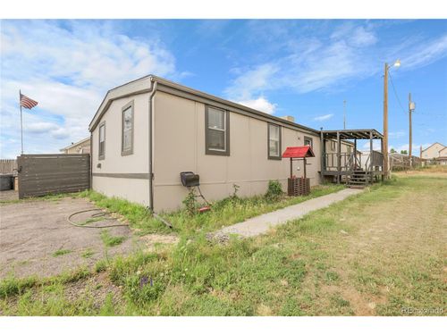 371 S Main St, Byers, CO, 80103-9733 | Card Image