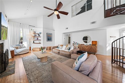 73 Calle Sol, San Clemente, CA, 92672-9304 | Card Image