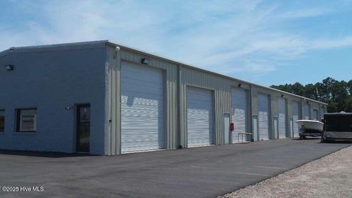 b-c-d-5071 Business Dr, Morehead City, NC, 28557-6316 | Card Image