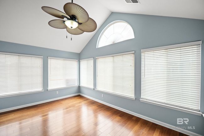 Sun Room | Image 13