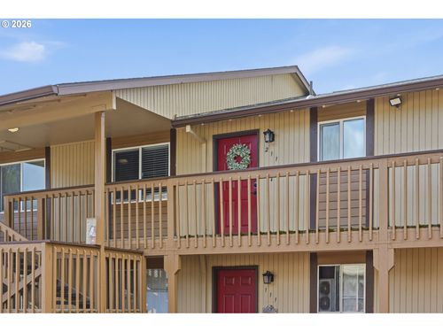 3404 19th Ave, Forest Grove, OR, 97116-2030 | Card Image