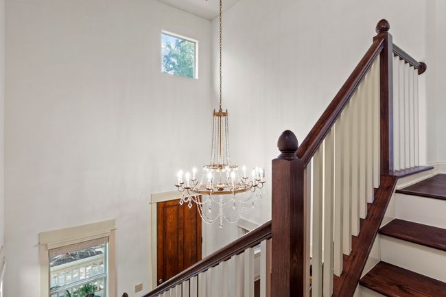 Beautiful updated chandelier in the entryway! | Image 22