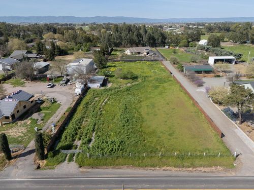 18420 County Road 95, Woodland, CA, 95695-9236 | Card Image