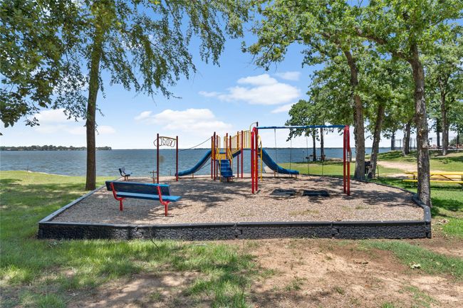 122 Lakeview Dr, Home with 0 bedrooms, 0 bathrooms and null parking in Trinidad TX | Image 10
