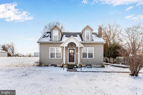 910 W Louther St, CARLISLE, PA, 17013-1726 | Card Image