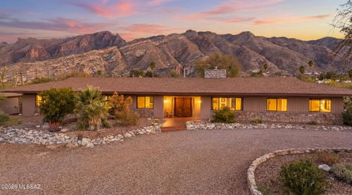4701 E Camino La Brinca, Tucson, AZ, 85718-4516 | Card Image