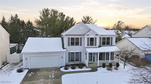 86 Timothy Ave, Cuyahoga Falls, OH, 44223-3709 | Card Image