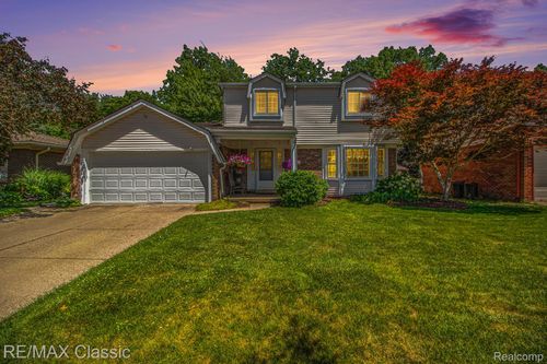 6706 Brookshire Dr, Canton, MI, 48187-3506 | Card Image