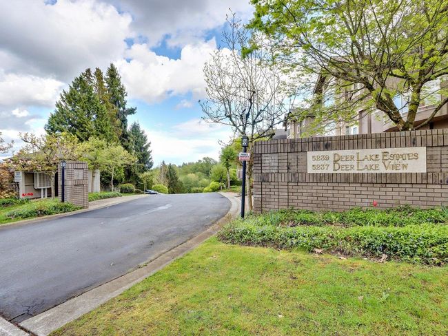 6 - 5239 Oakmount Crescent, Townhouse with 3 bedrooms, 3 bathrooms and 4 parking in Burnaby BC | Image 32