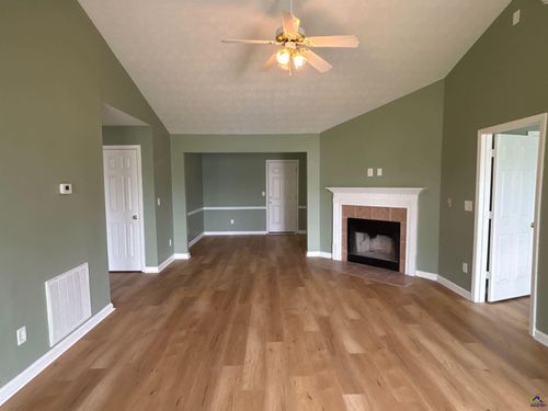 4668 Pine Valley Dr, Macon, GA, 31210-5635 | Card Image