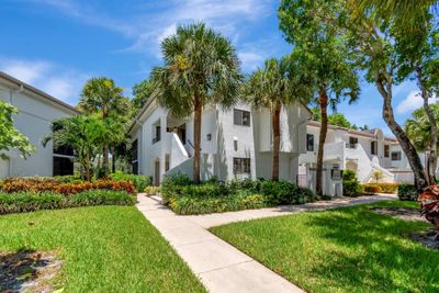 11004 - 15319 Strathearn Drive, Condo with 2 bedrooms, 2 bathrooms and null parking in Delray Beach FL | Image 2