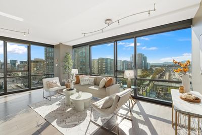 557 - 260 King Street, Condo with 1 bedrooms, 1 bathrooms and 1 parking in San Francisco CA | Image 2