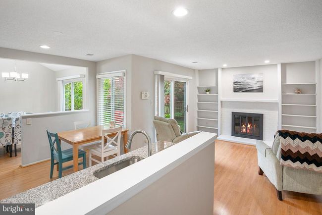 261 E Juniper Ave, House other with 3 bedrooms, 2 bathrooms and null parking in STERLING VA | Image 8