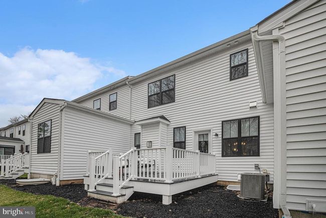 10 Wheatley Walk, Townhouse with 3 bedrooms, 3 bathrooms and null parking in Lansdale PA | Image 24