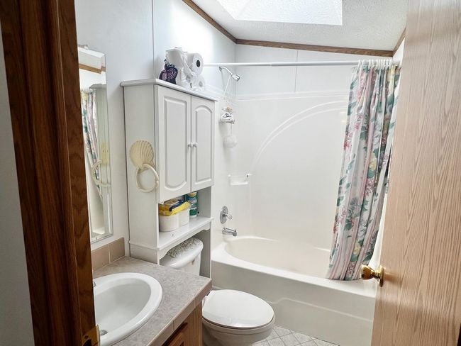 19698 County Road Br, Home with 3 bedrooms, 2 bathrooms and null parking in ROCKBRIDGE WI | Image 51