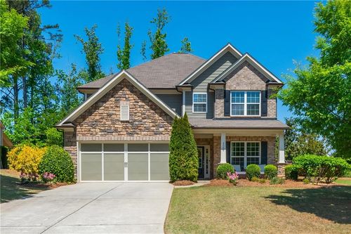 4510 Farmstead Dr, Cumming, GA, 30040-8108 | Card Image