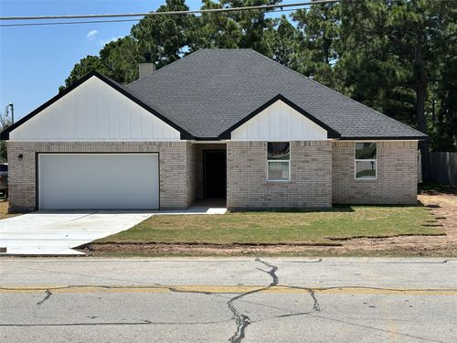 109 Mauna Kea Ln, Bastrop, TX, 78602-4702 | Card Image