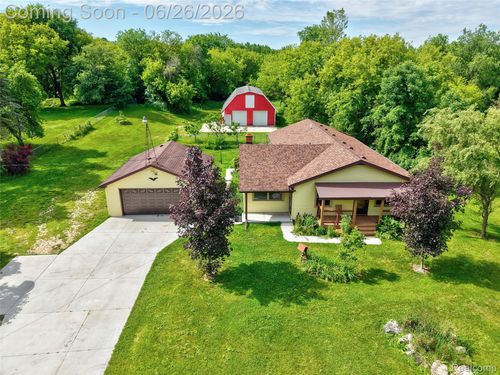 5366 E Mount Morris Rd, Mount Morris, MI, 48458-9703 | Card Image
