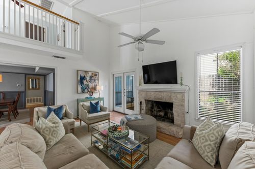 b-2614 Jefferson St, Austin, TX, 78703-1801 | Card Image