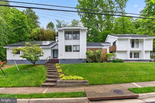 3605 Military Rd, ARLINGTON, VA, 22207-4829 | Card Image