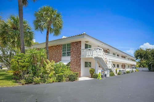110-331 Tequesta Dr, Tequesta, FL, 33469-3034 | Card Image