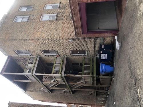 1634 W Fargo Avenue W, Chicago, IL, 60626 | Card Image