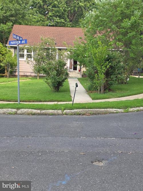 101 Parkview Ave, SOMERDALE, NJ, 08083-1423 | Card Image