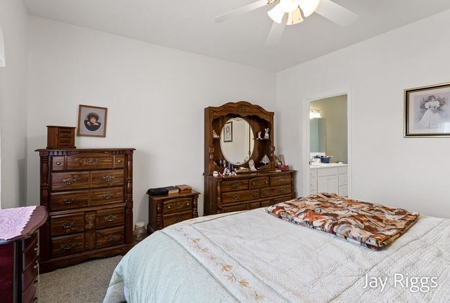 2520TurningLeafWay-35LoRes | Image 35