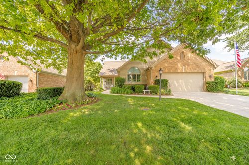 7260 River Glen Dr, Fishers, IN, 46038-2746 | Card Image