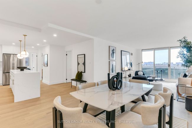 808 - 820 Burnhamthorpe Rd, Condo with 3 bedrooms, 2 bathrooms and 1 parking in Etobicoke ON | Image 13