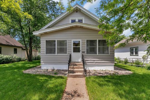 125 6th Ave N, Waite Park, MN, 56387-1144 | Card Image