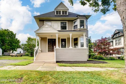106 W Madison Ave, Johnstown, NY, 12095-2803 | Card Image